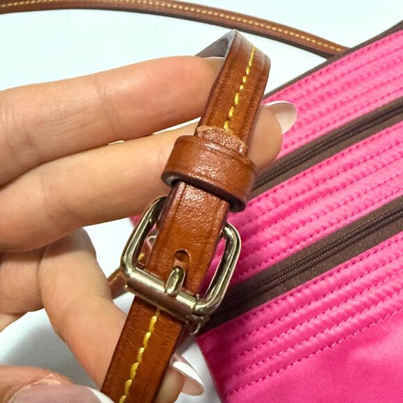 Vintage Dooney & Bourke North South Triple Zip Crossbody – Pink Nylon - Picture 9 of 12